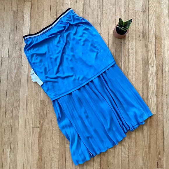Stradivarius STR Pleated Elastic Contrast Waistband Light Blue Maxi Skirt Size S - Picture 8 of 9